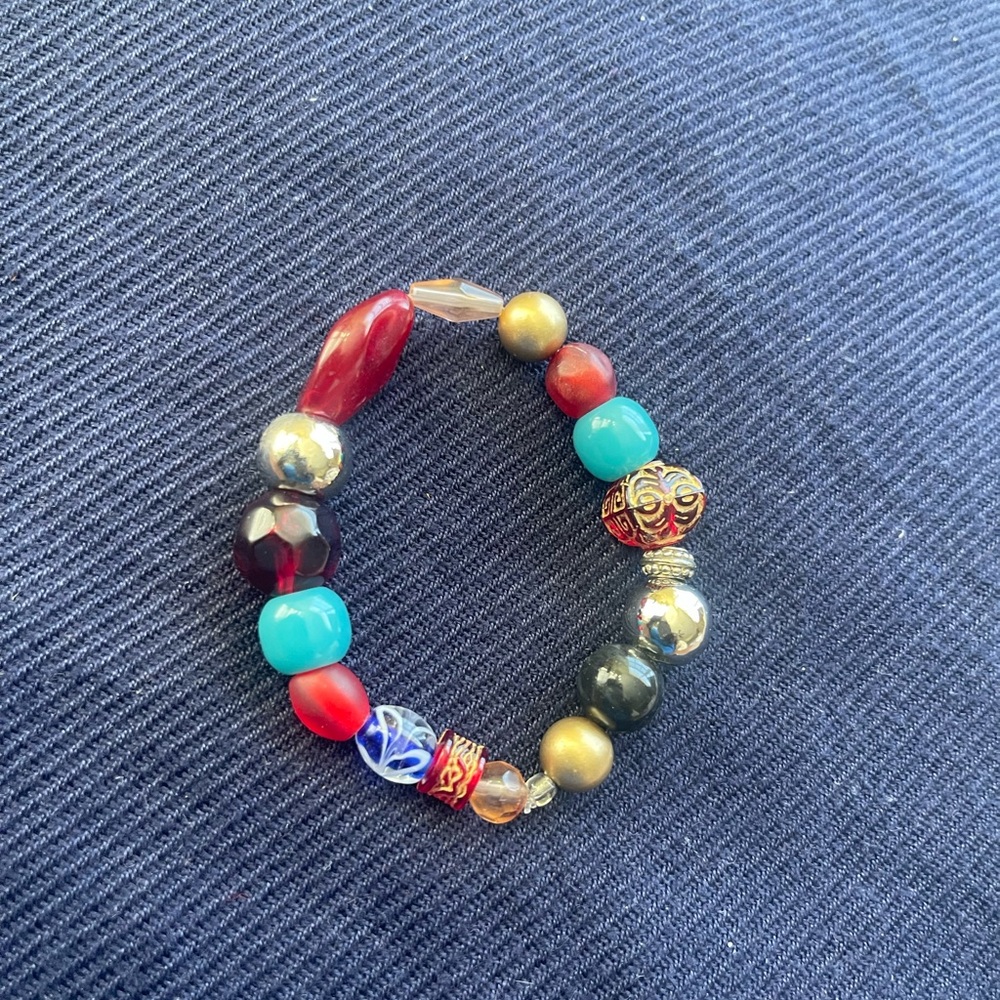 New Colourful Hand Made Stretch Beaded Bracelet